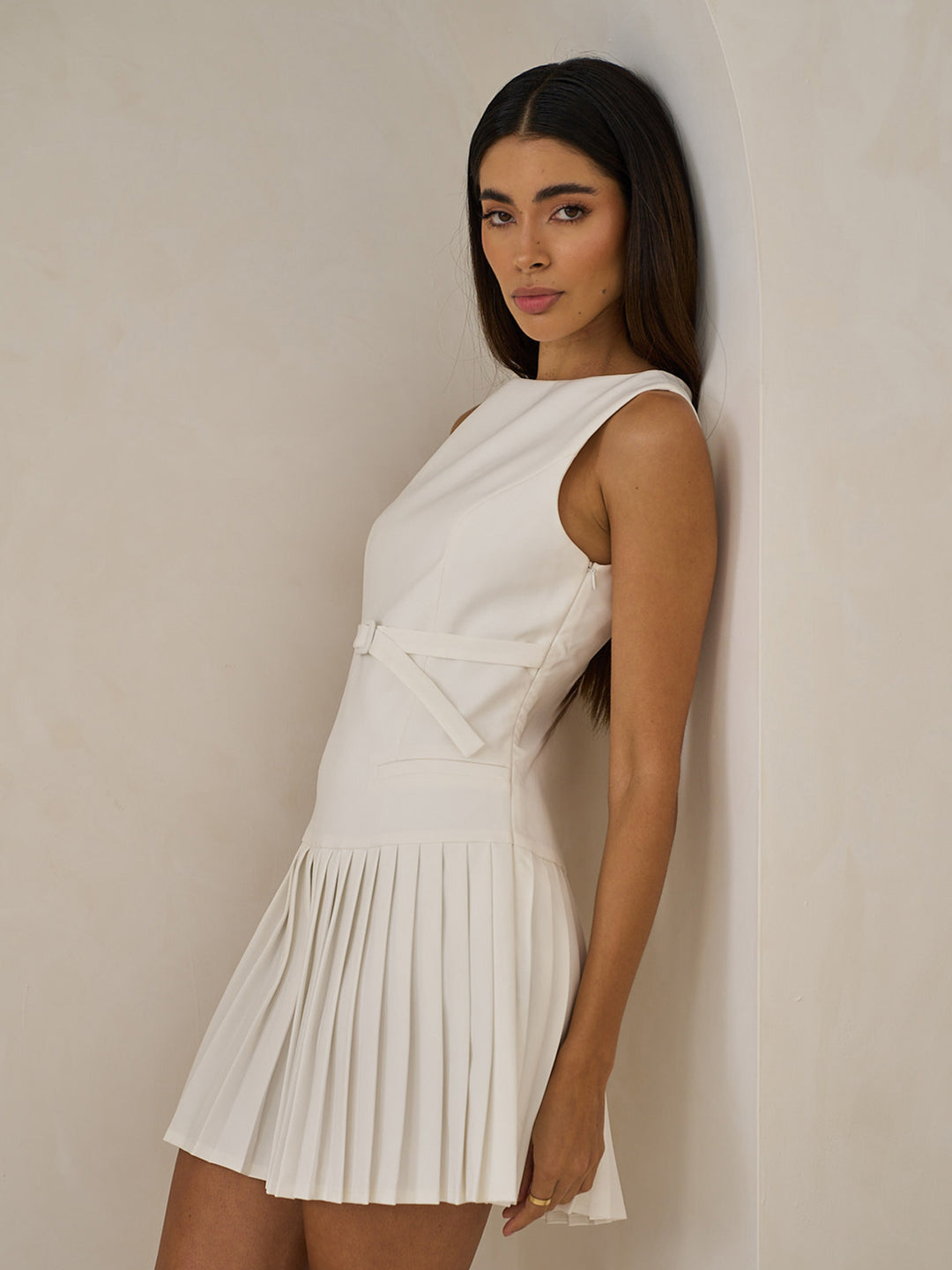 BELTED DETAIL PLEATED MINI DRESS