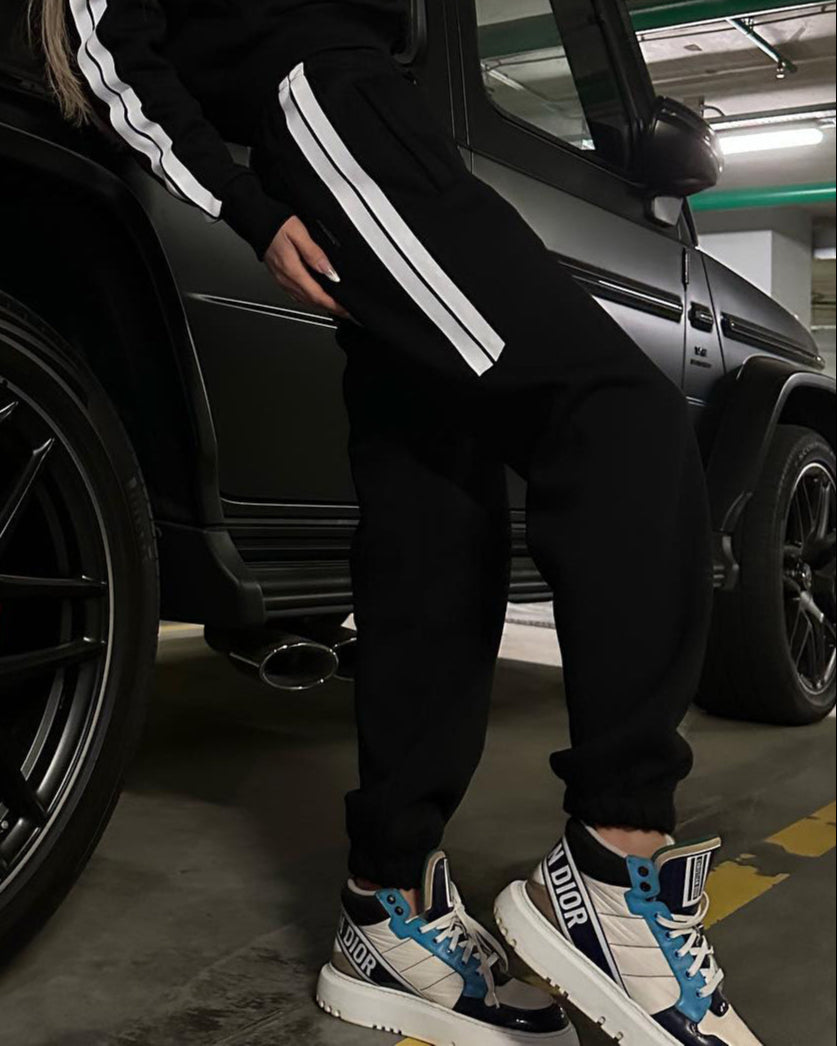 Women's Street Fashion Double White Borders Zipper Casual Set