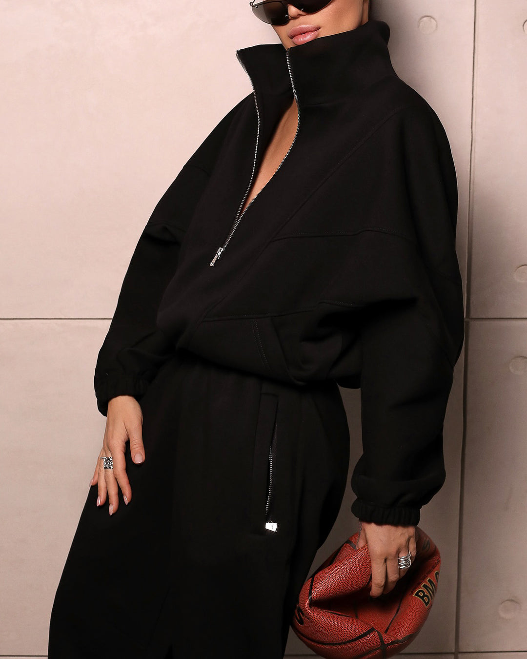 Women Casual Street Fashion Black Color Two-piece Set