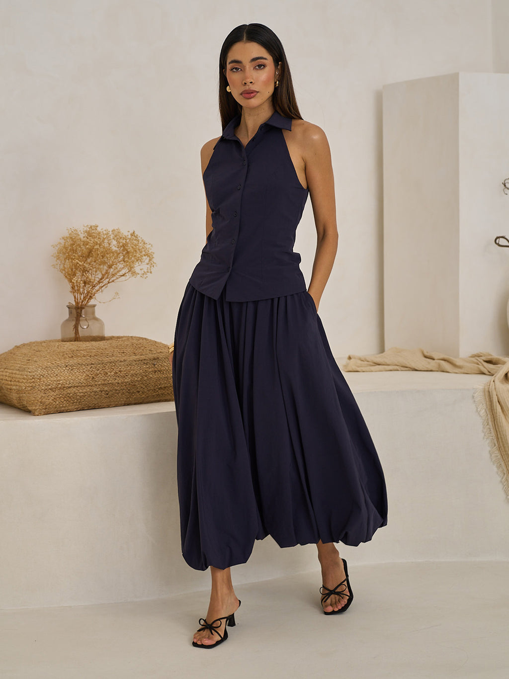 Sleeveless Shirt Top