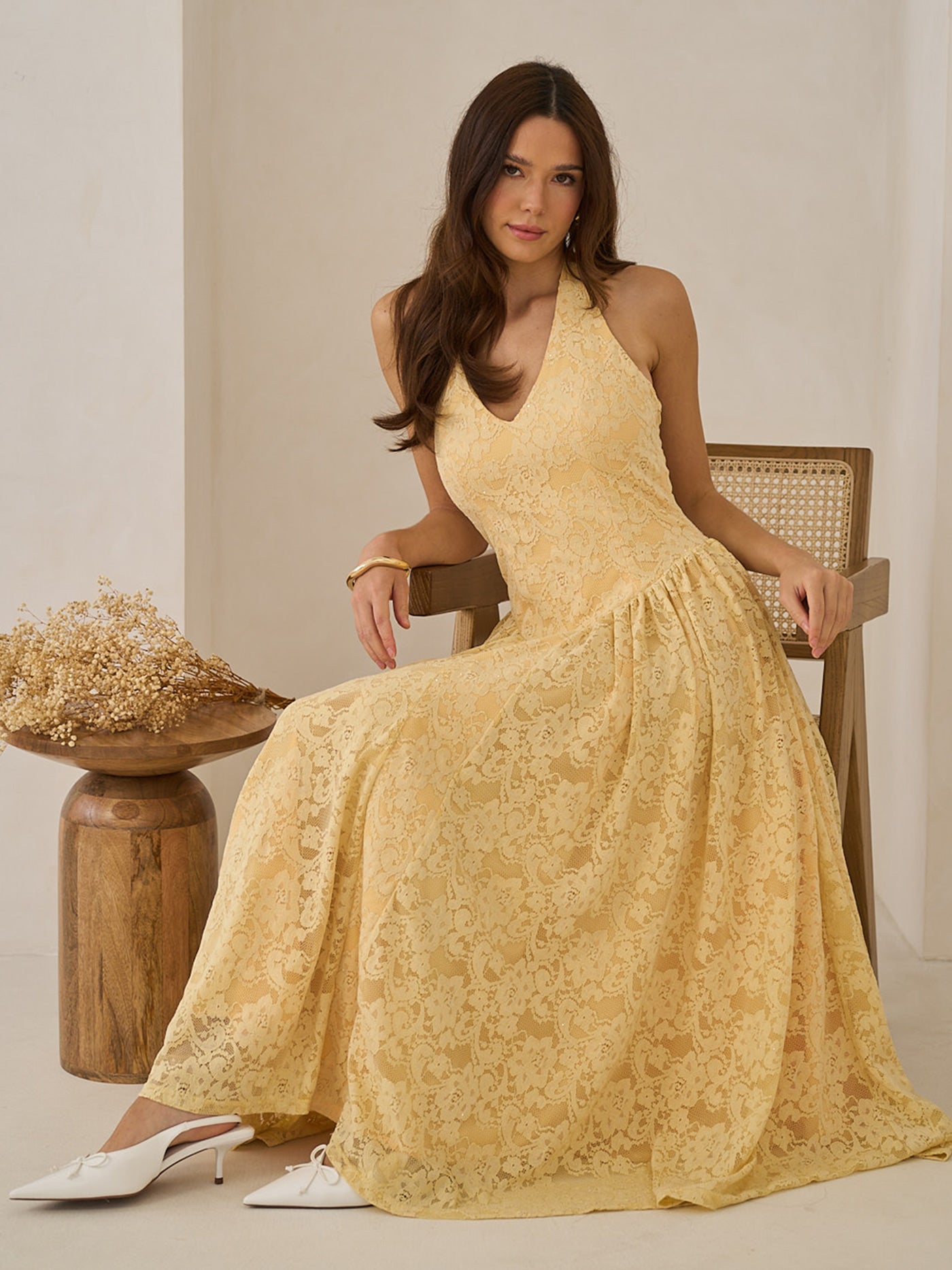 Lace Halterneck Maxi Dress – Extro&Vert