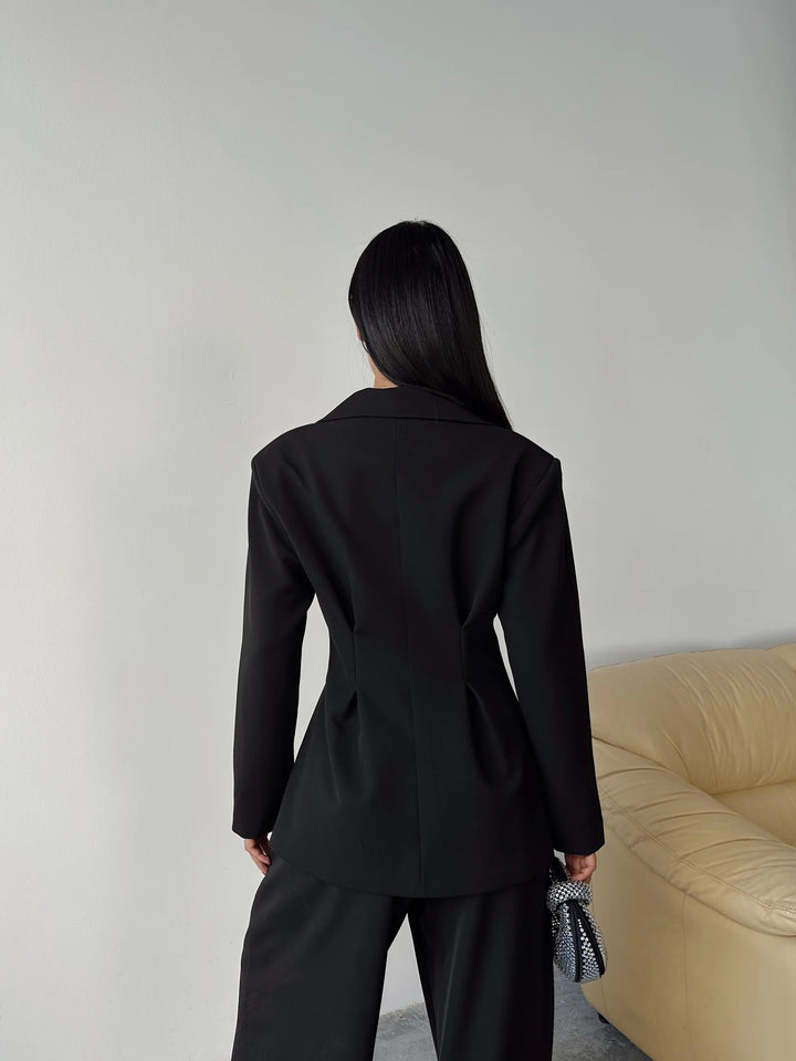 Pleated Detailed Blazer - Black