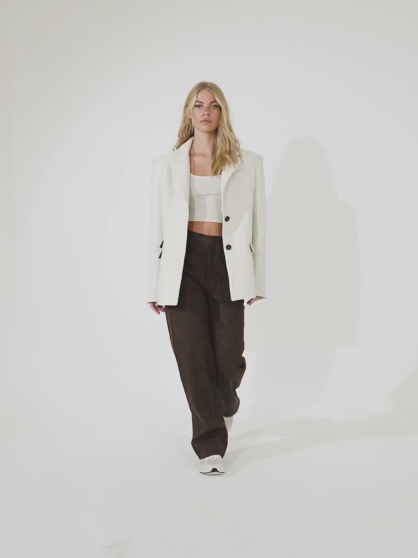 Single Breasted Blazer - Cream